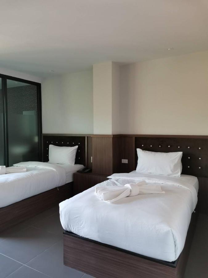 Phuket Yamin Seaview Hotel מראה חיצוני תמונה