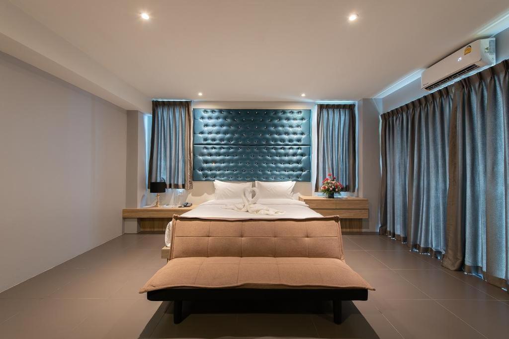Phuket Yamin Seaview Hotel מראה חיצוני תמונה
